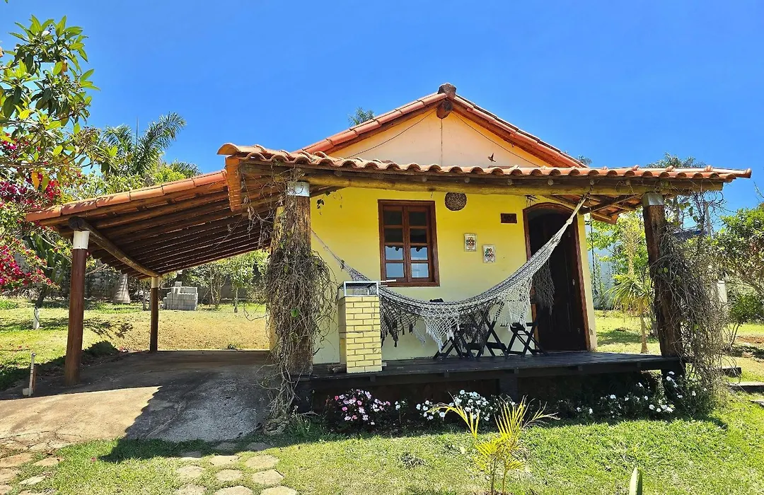 Chalés Vila Carrancas - Ao lado do centro com piscina, cozinha completa e muita tranquilidade-1